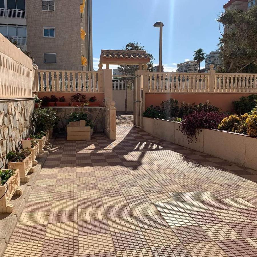 Apartamento Torremar Аліканте Екстер'єр фото